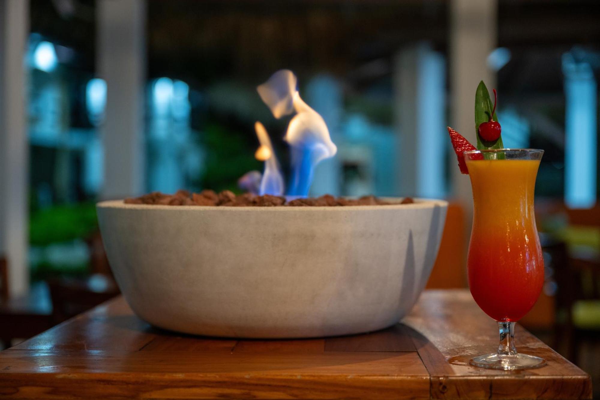 Fuego Del Sol Beachfront Hotel Jacó Dış mekan fotoğraf